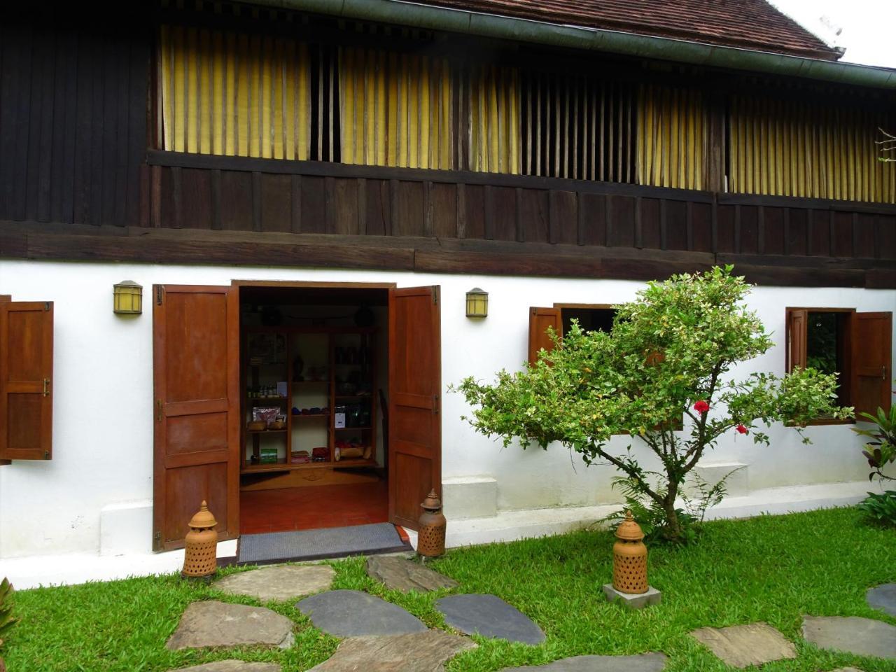 Villa Maydou Boutique Hotel Luang Prabang Exterior foto
